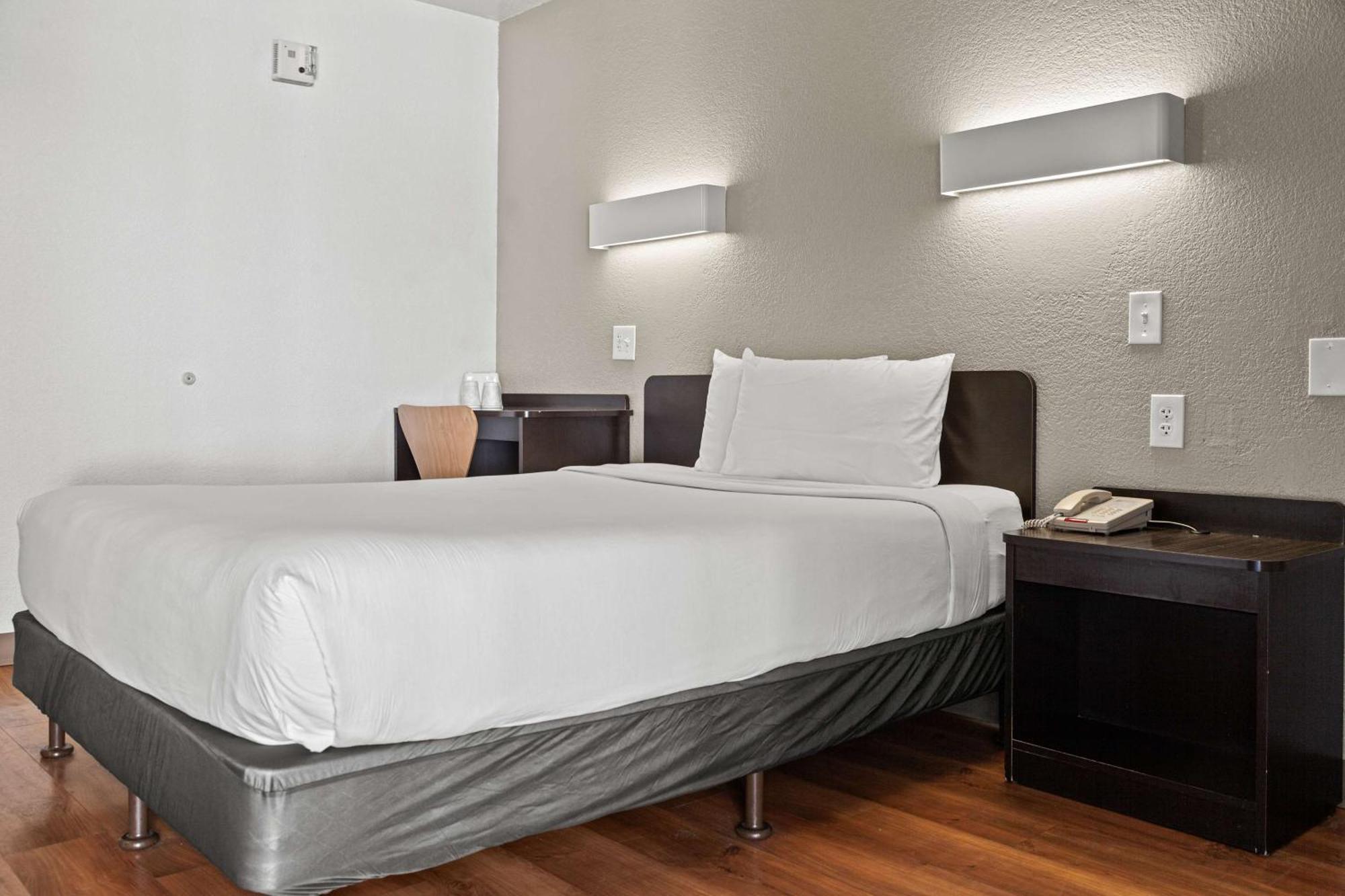 Motel 6-San Luis Obispo, Ca - South エクステリア 写真